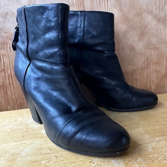 Rag & Bone Newbury Black Leather Ankle Zip Booties - Picture 3 of 13